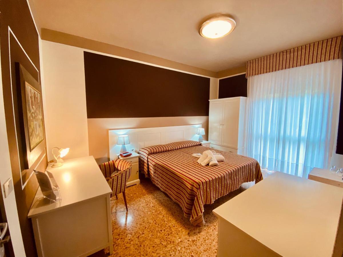 盘道斯酒店 Tabiano Terme 外观 照片